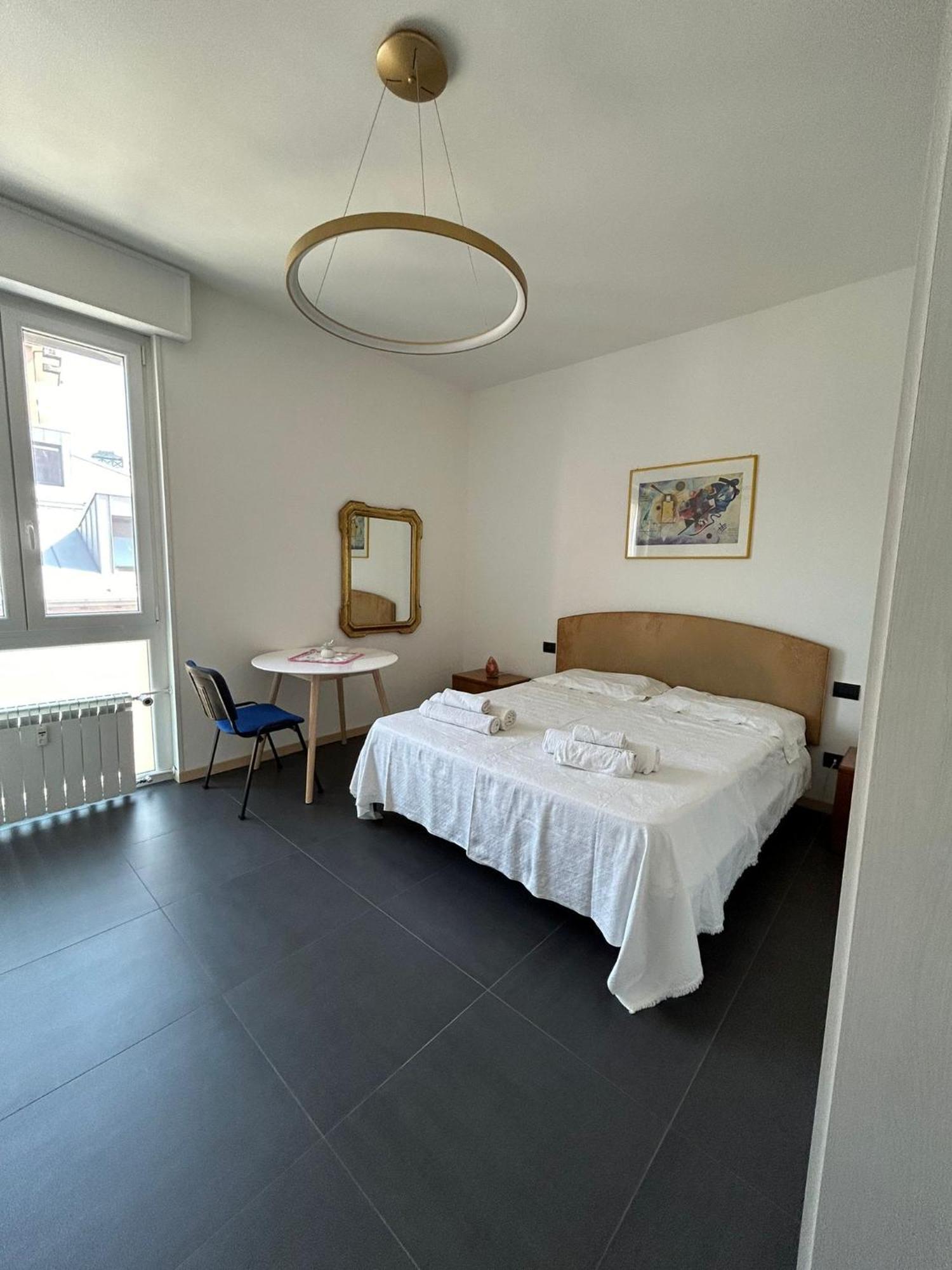 M&M Bergamo Center - Modern Flat With Free Wifi-Netflix And Welcome Italian Coffee מראה חיצוני תמונה
